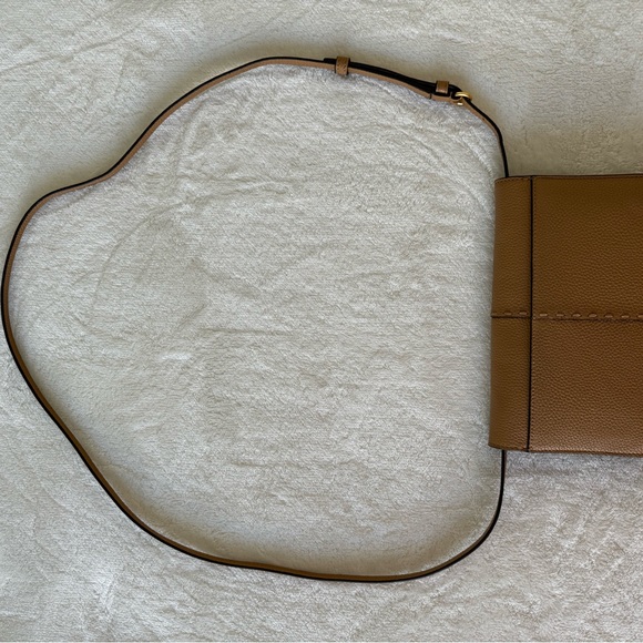 Tory Burch McGraw Wallet Crossbody (Color: Tiramisu) - Picture 3 of 5